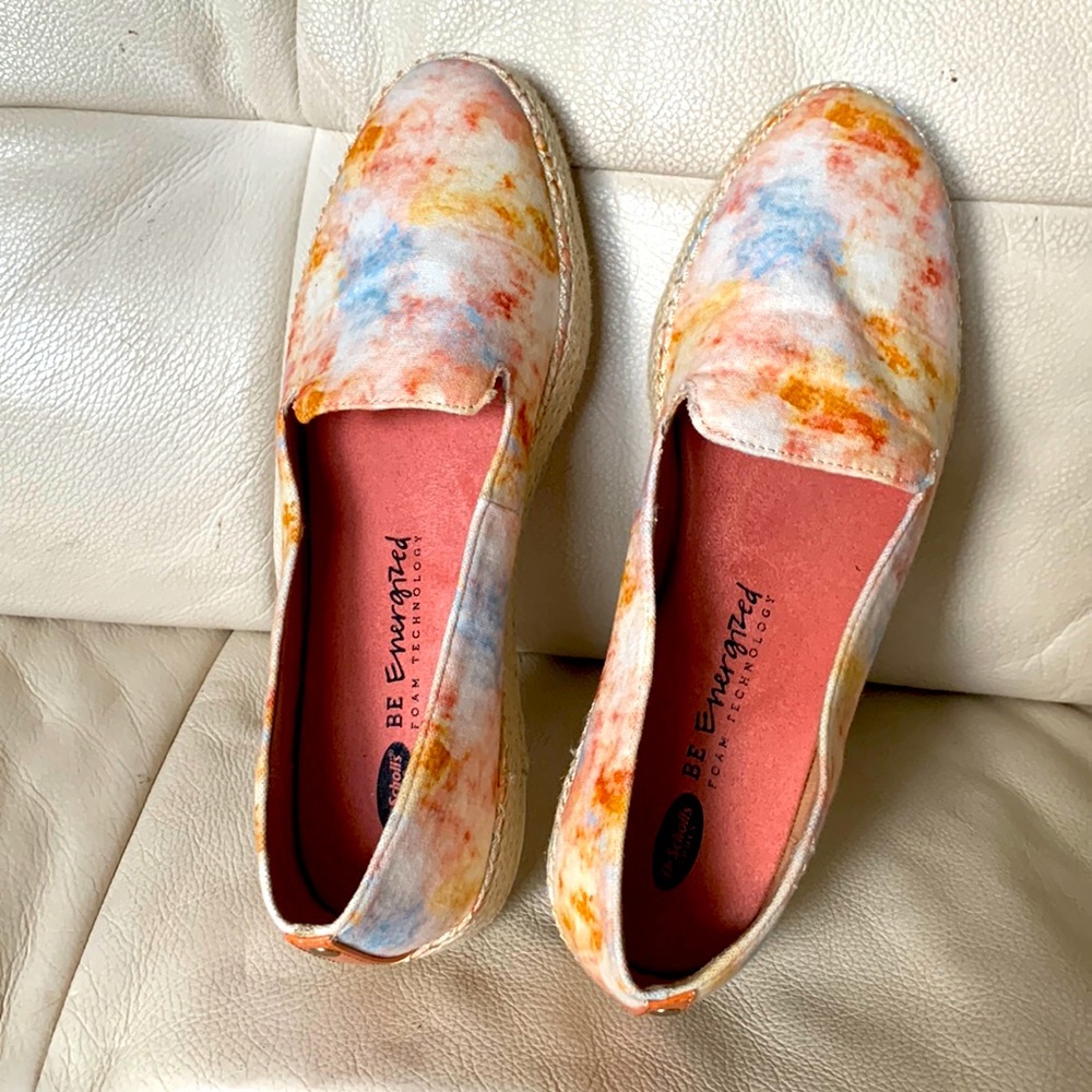 Dr. Scholls Be Energized Foam Technology shoes